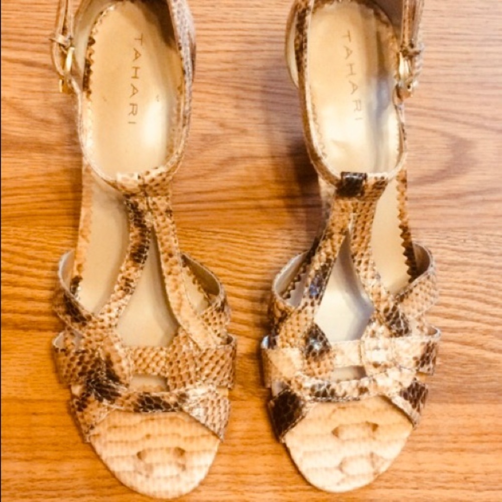 Tahari high heel sandals